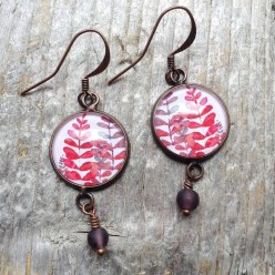 Dangle earrings in round format - Mabon collection with pink and mauve leaves