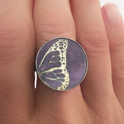 Butterfly wing stainless steel adjustable-size ring