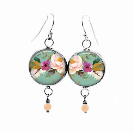 Boucles d'oreilles pendantes Thème : motif boho floral fond vert d'eau fleur rose