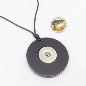 Interchangeable necklace in natural or black wood, guaranteed allergen-free