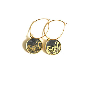 16mm gold stainless steel hoop earrings with wave theme