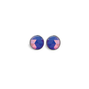 Clous d'oreilles sur le thème des triangles roses et bleus